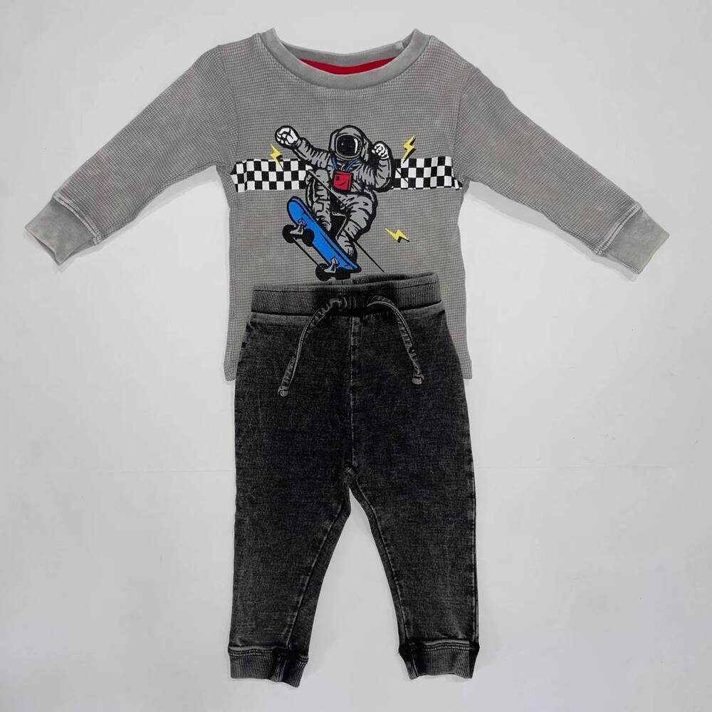 NEW LITTLE MISH kids' skateboarding astronaut thermal set in coal